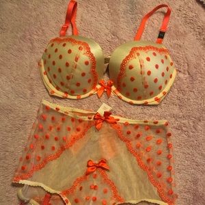 Victoria’s Secret bra and high waisted panty